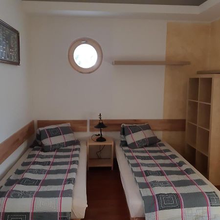 Pension Art Lázně Bohdaneč Extérieur photo