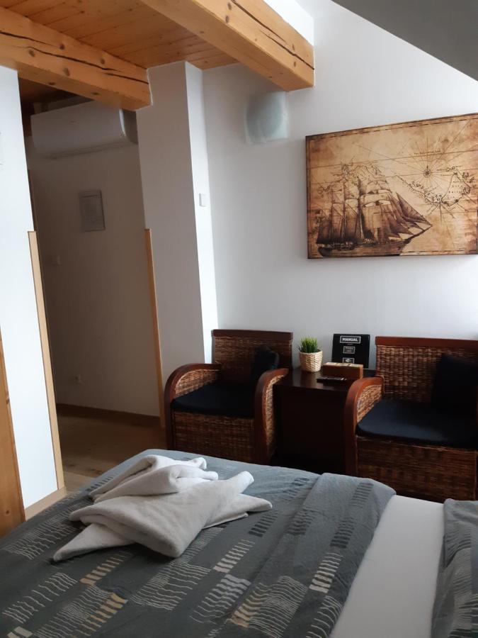 Pension Art Lázně Bohdaneč Extérieur photo